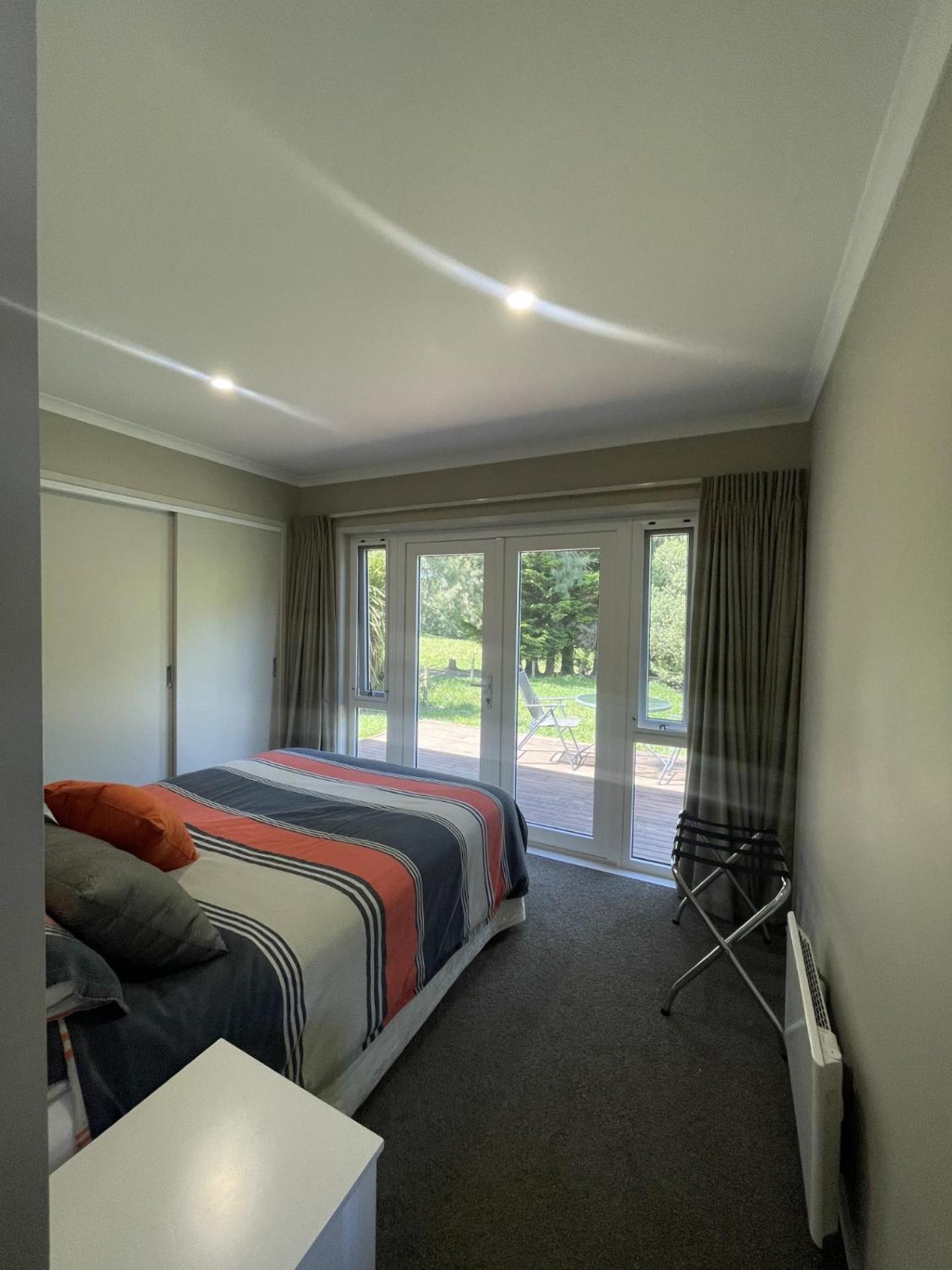 Guest Wing In Richmond Downs Apartman Walton Kültér fotó